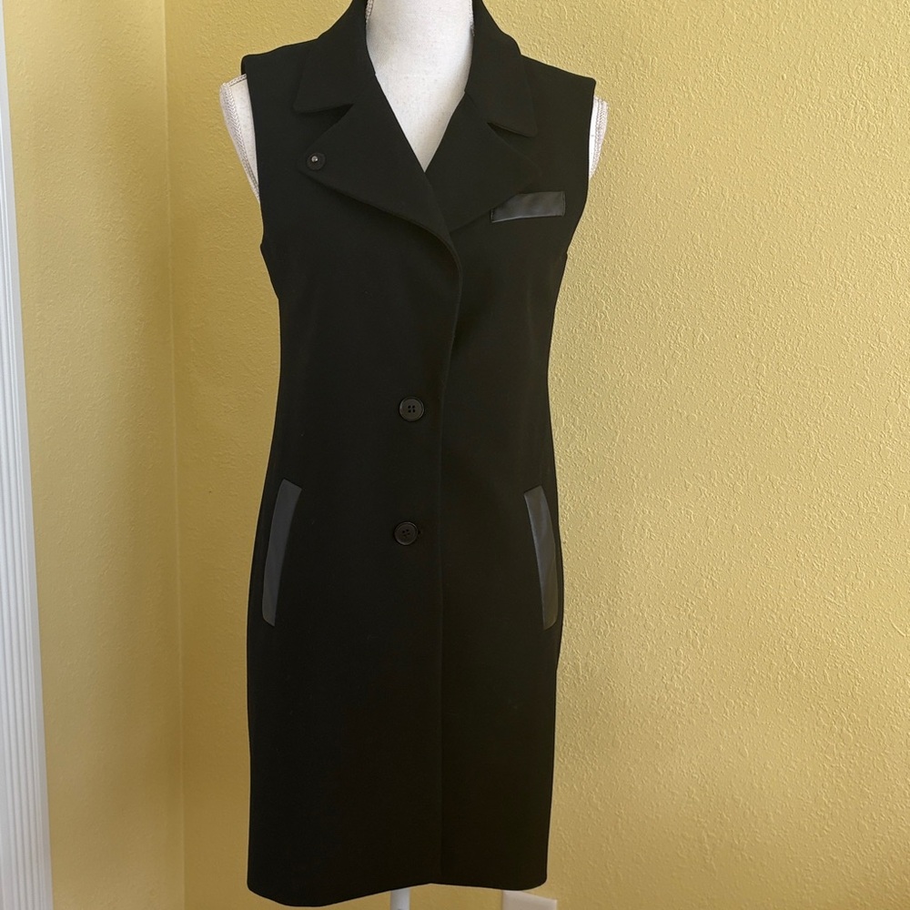 Ann Taylor Black Sleeveless Dress